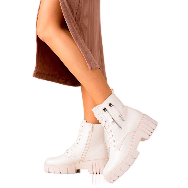 Goodin Modische Trapper mit dekorativen Reißverschlüssen beige