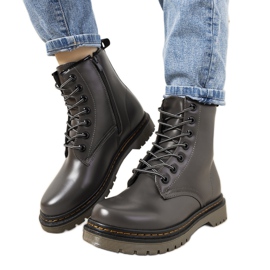 Graue isolierte Damenstiefel von Bruce