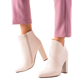 Seastar Stiefel mit hohen Absätzen beige