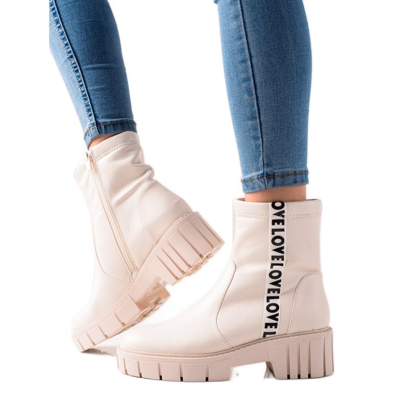 Goodin Beige Arbeiterliebe