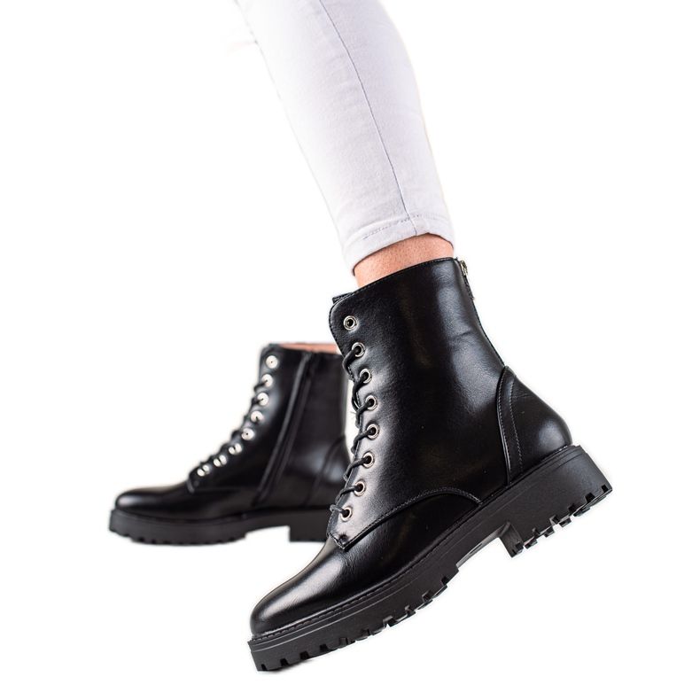 Bestelle Klassische Trapper mit dekorativem Reißverschluss schwarz