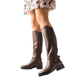 Lovit Stylische Stiefel mit flachem Absatz braun