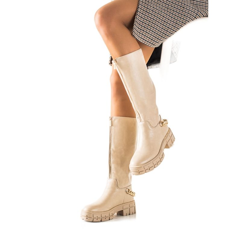 TRENDI Stiefel auf der Plattform mit Reißverschluss beige