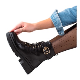 Sixth Sense Stilvolle Trapper mit Schnalle schwarz