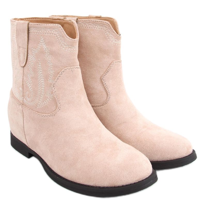 Stiefel auf einem versteckten Keil Astrid Beige