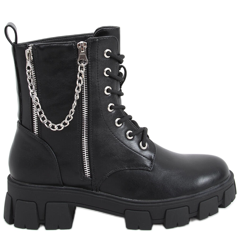Stiefel mit Eline Black Kette schwarz