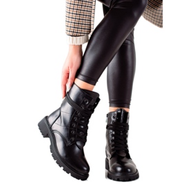 Gogo Schwarze Stiefel mit Wärme