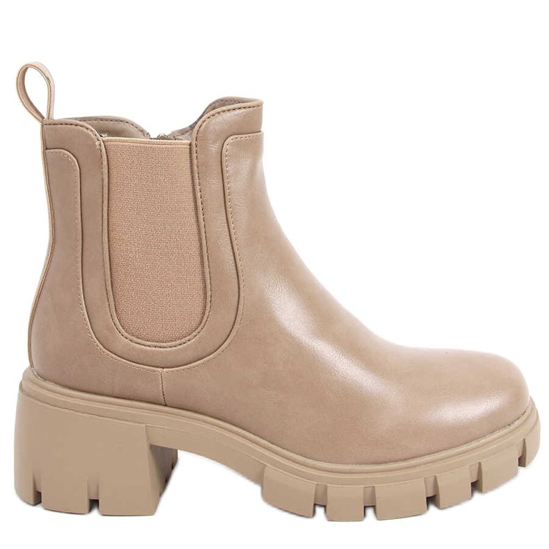 Stiefel auf einer hohen Gunno Khaki Sohle beige