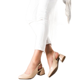 M.Daszyński Pumps mit entdecktem Absatz beige