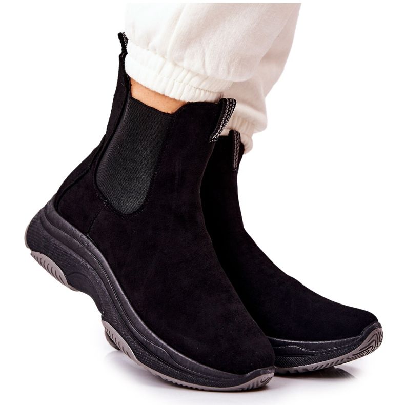 WS1 Schwarze Nicci Wildleder-Plateaustiefel