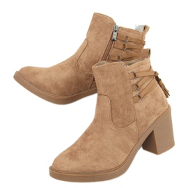 Alva Camel Stiefel mit Gummiabsatz beige