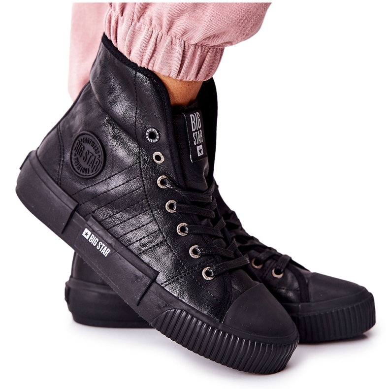 Damen Sneaker Big Star II274155 Schwarz isoliert
