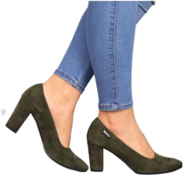 Pumpen auf der Post Monique W AN866J Olive khaki grün