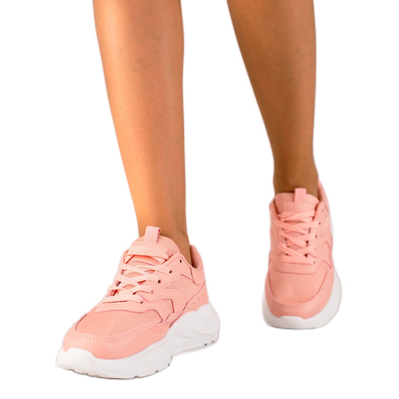 TRENDI Klassische rosa Turnschuhe