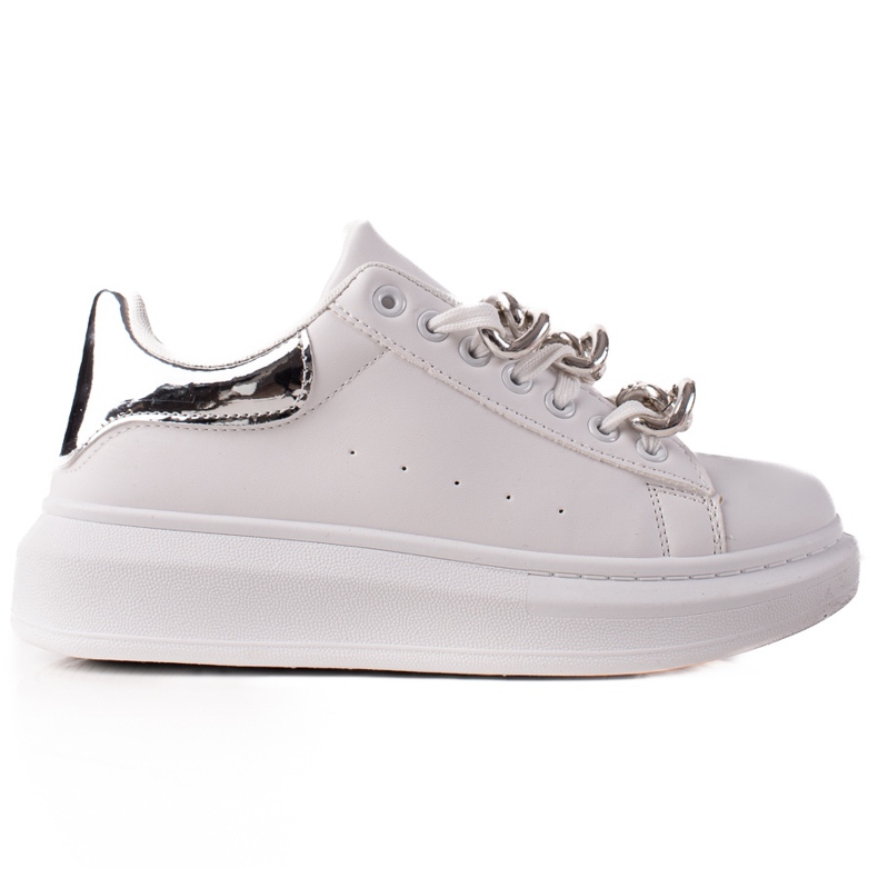 TRENDI Modische Turnschuhe mit einer Kette weiß