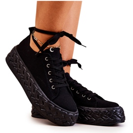 PS1 Turnschuhe auf einer massiven schwarzen Suzane-Plattform