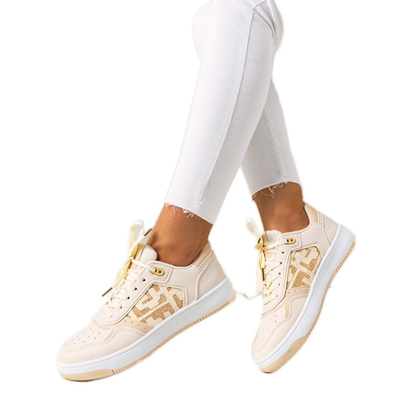 Beige Turnschuhe für Damen von Richie