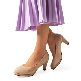 Beige Damenpumps von Alves