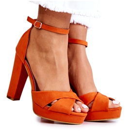 FM1 Wildledersandalen auf einer Pole Orange Lanelle