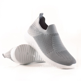 TRENDI Bequeme Slip-On Sneakers grau