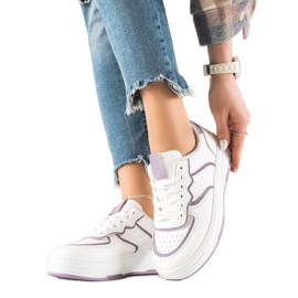 Weide Bequeme lässige Turnschuhe weiß