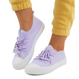 Lila Damenturnschuhe von Medina violett