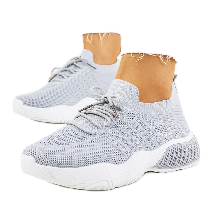 Graue Sportschuhe von Donatil