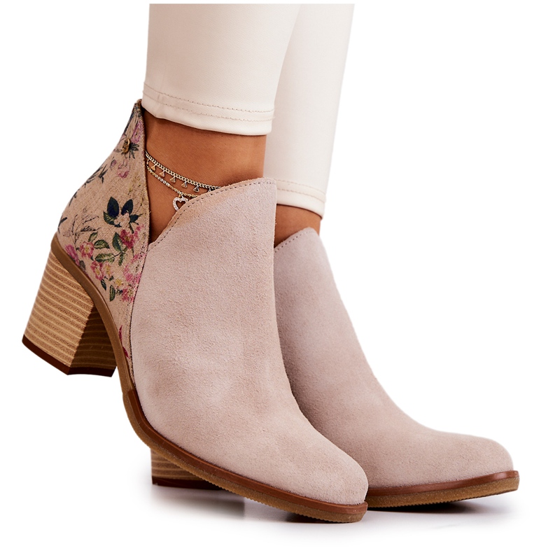 Damen Lederstiefel auf hohem Absatz Maciejka hellbeige 04492