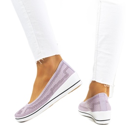 Violette Ballerinas auf dem Connor Wedge lila