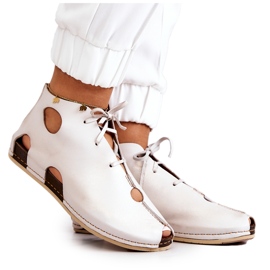 Maciejka 03426-25 Leichter Lederstiefel Hellbeige