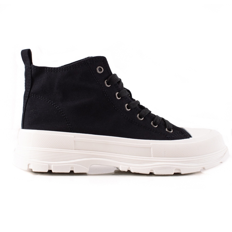 TRENDI Bequeme Turnschuhe auf der Plattform schwarz