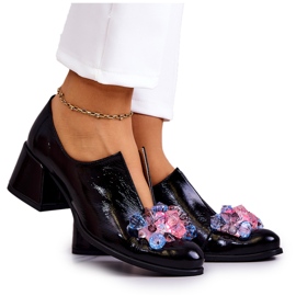 PA2 Glatte Lederschuhe mit schwarzer Delaver-Dekoration