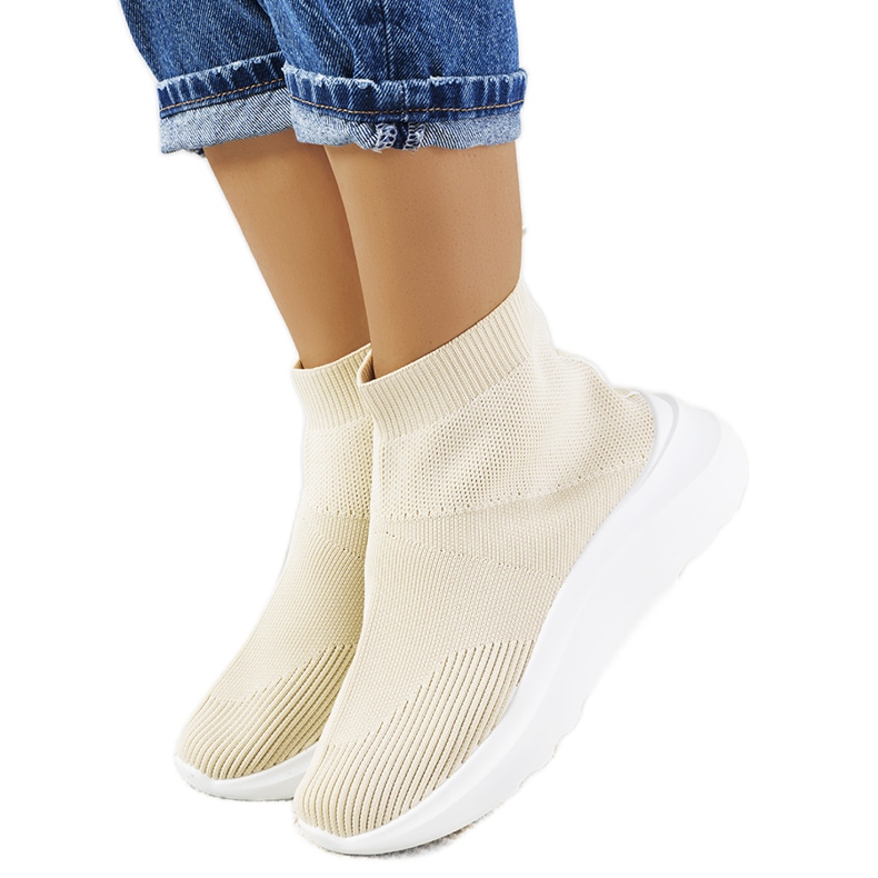 Beige High-Top-Sneakers von Jennifer