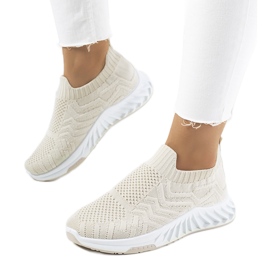 Beige Sportschuhe von Alexandrin