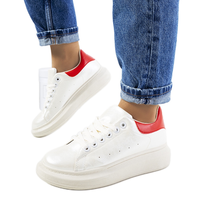 Weiße perlmuttfarbene Neera-Sneakers für Damen rot