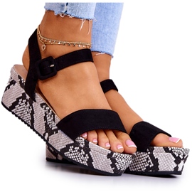 FW1 Wildledersandalen auf der schwarz-weißen Sariah-Plattform