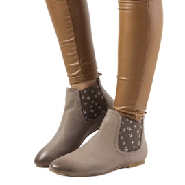 Luciano graue matte Slip-On-Stiefel beige