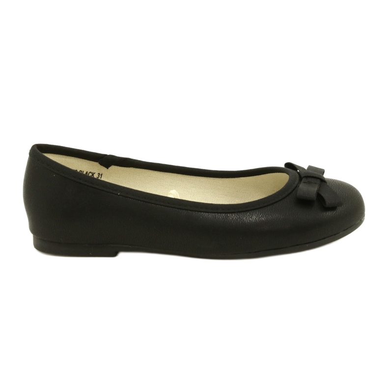 Schwarze Ballerinas mit schwarzer Schleife