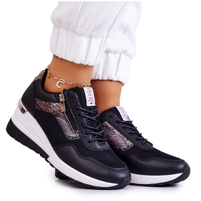 Damen Keil Turnschuhe Cross Jeans JJ2R4027C Schwarz