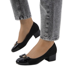 Schwarze Damenpumps von Sharony