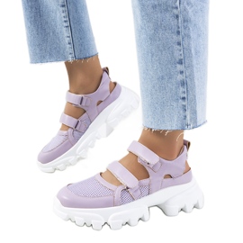 Lila Turnschuhe mit Traktorsohle von Djurs violett