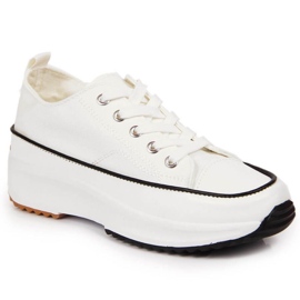 Weiße Turnschuhe auf der Plattform McKeylor W JAN93A