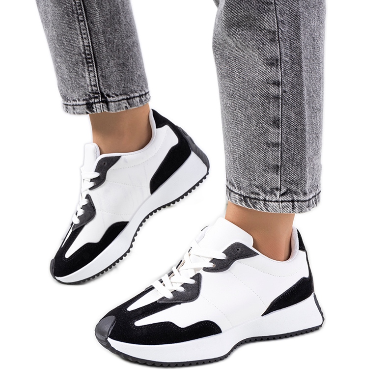 Schwarze Damensneaker von Cohen weiß