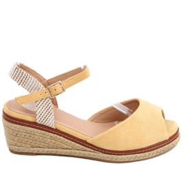 Sandalen Espadrilles auf dem Keil Mandira Yellow gelb