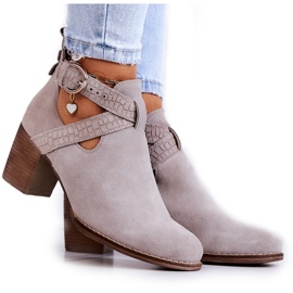 PL5 Lederstiefel mit einem Schnitt auf einem Pfosten Grey Axelle grau