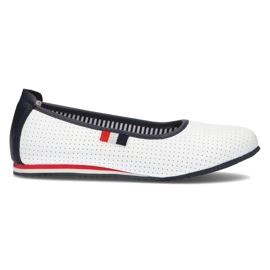 Ballerinas aus Leder Filippo DP2171 / 21 Wh weiß