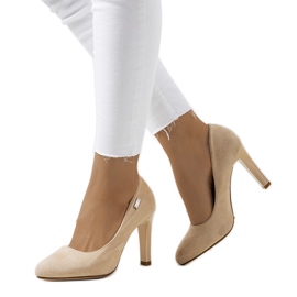 Beige Pumps auf einem Blair-Stiletto-Absatz