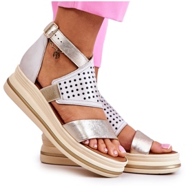 Keilsandalen aus Leder Maciejka 05356-25 Beige und Gold golden