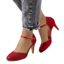Rot glänzende Pumps von Rosetown