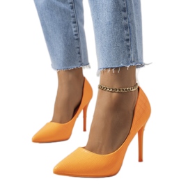 Pumps in orangefarbenem Neon-Ebenholz
